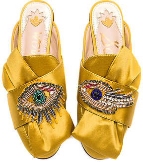 trendy flats 2018