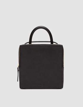 Jennifer Aniston's Black Crossbody Bag | POPSUGAR Fashion