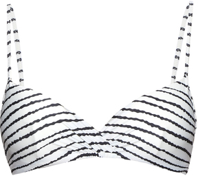 Selena Gomez’s Sexiest Swimsuits | POPSUGAR Latina