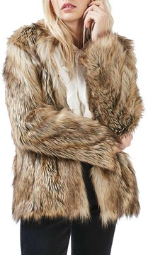Gigi Hadid Wearing a Fur Coat | POPSUGAR Fashion