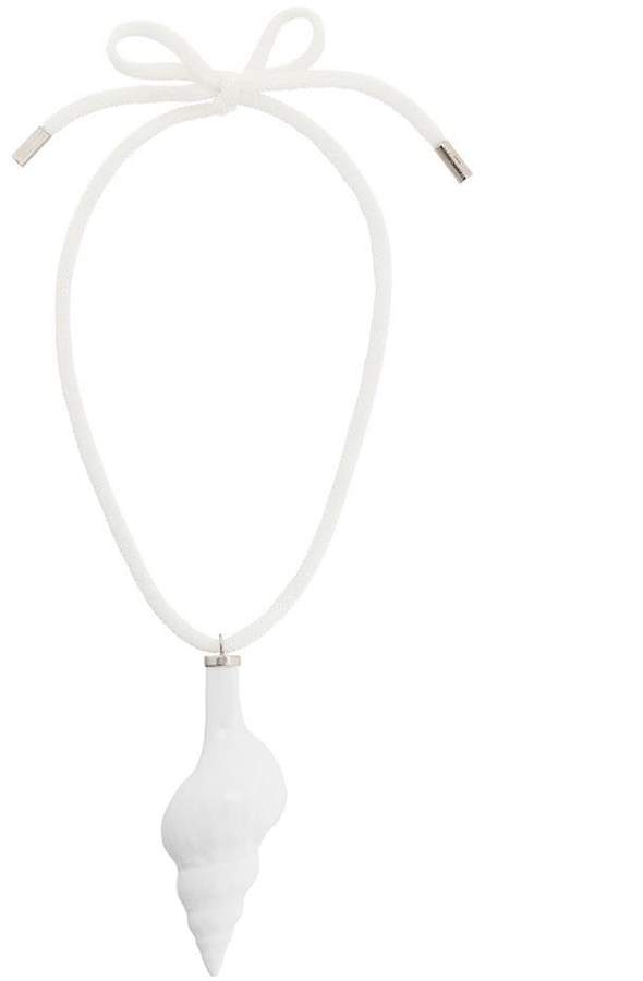 Coquillage necklace