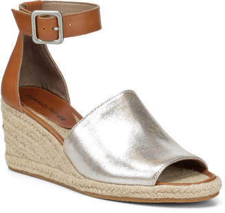 donald pliner wedges sale