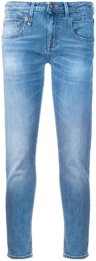 Cropped-Jeans mit schmalem Schnitt