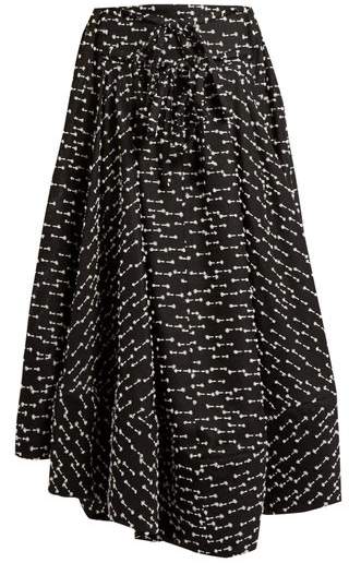 Full A-line gazar skirt