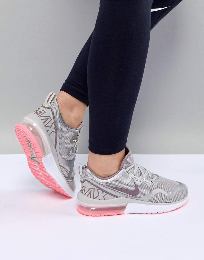Nike Running – Air Max Fury – Hellgraue Sneaker