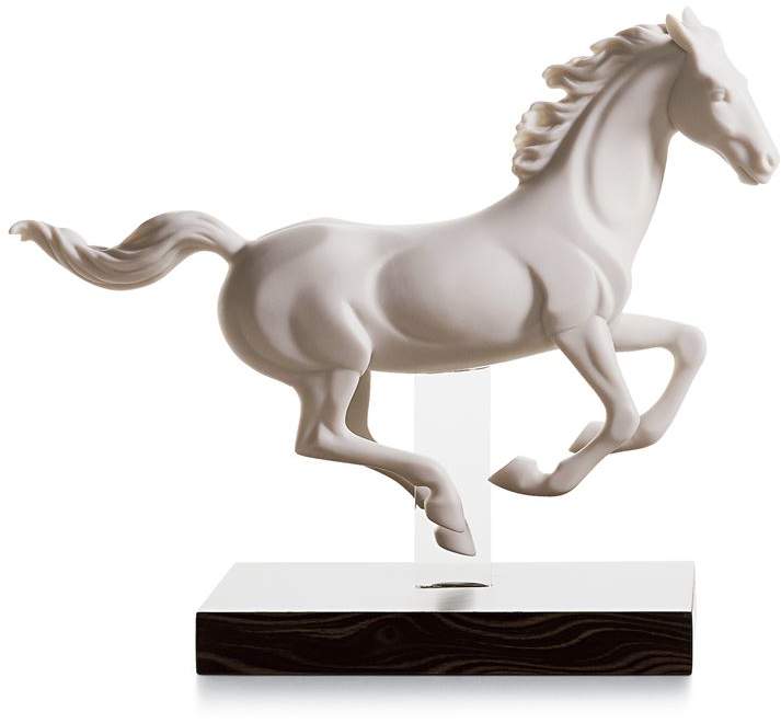 Gallop I Figurine