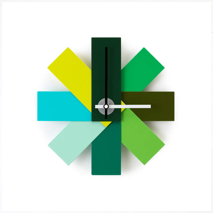 Normann Copenhagen - Watch me Wanduhr, Grün