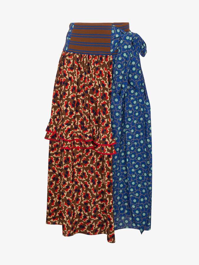 Wrap skirt with ruffles