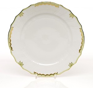 Princess Victoria Dinner Plate, Green