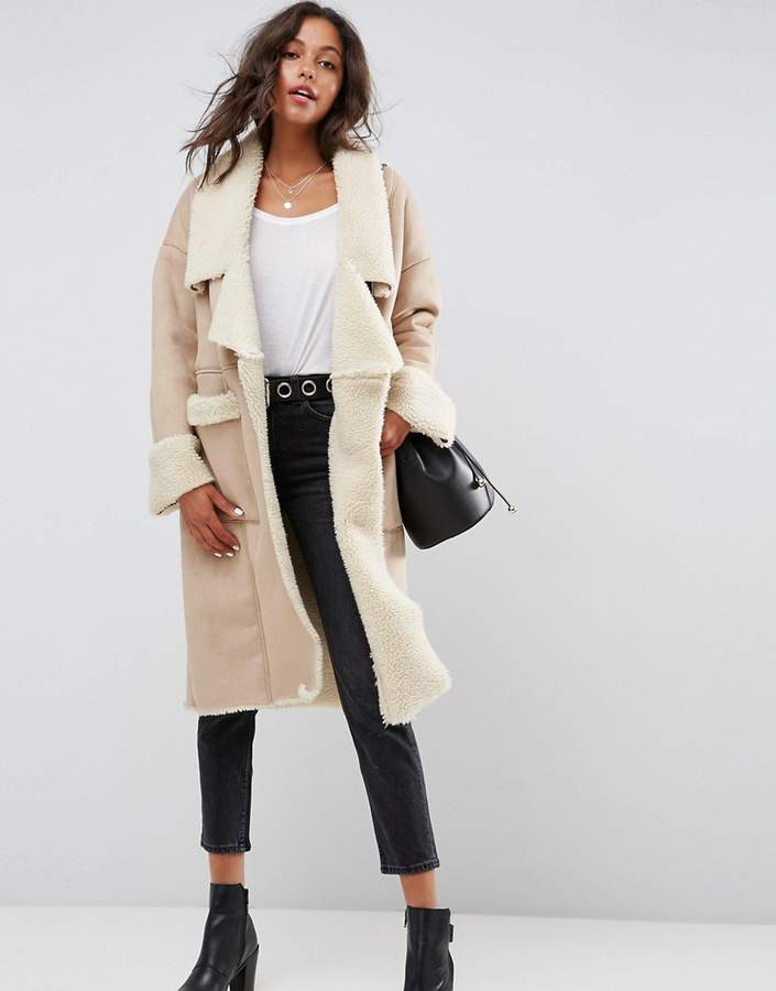 – Waterfall – Gebondeter Mantel mit Pelzapplikationen