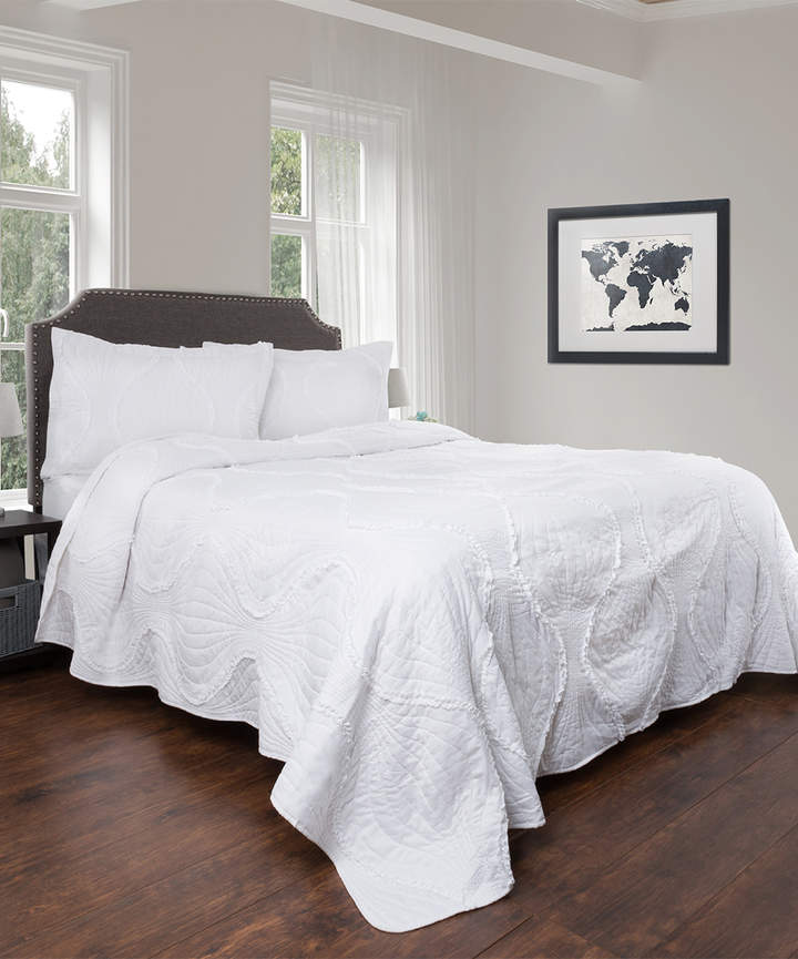 White Curved-Ruffle Hypoallergenic Quilt Set
