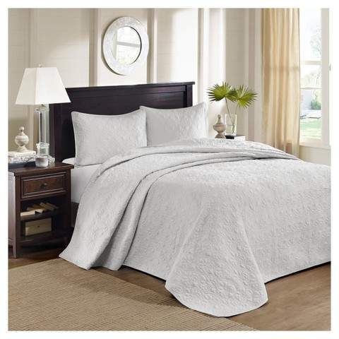 Vancouver Quilted Bedspread Set