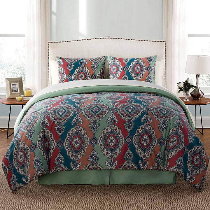 VCNY Normandy Damask Complete Bedding Set with Sheets