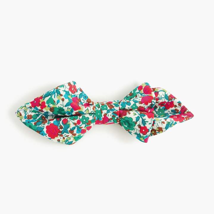 Boys' cotton bow tie in Liberty® Emma and Georgina floral