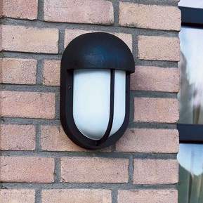 Hochwertige Außenwandleuchte 325