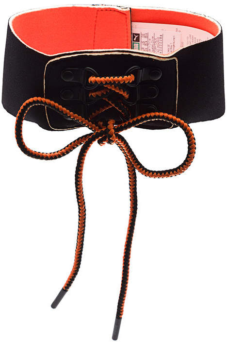 Choker mit Schnürung