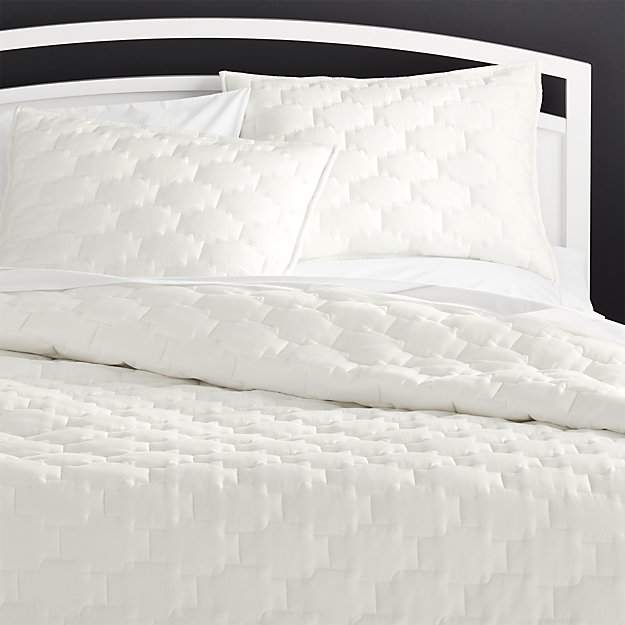 Buy Palazzo White Quilts and Pillow Shams!