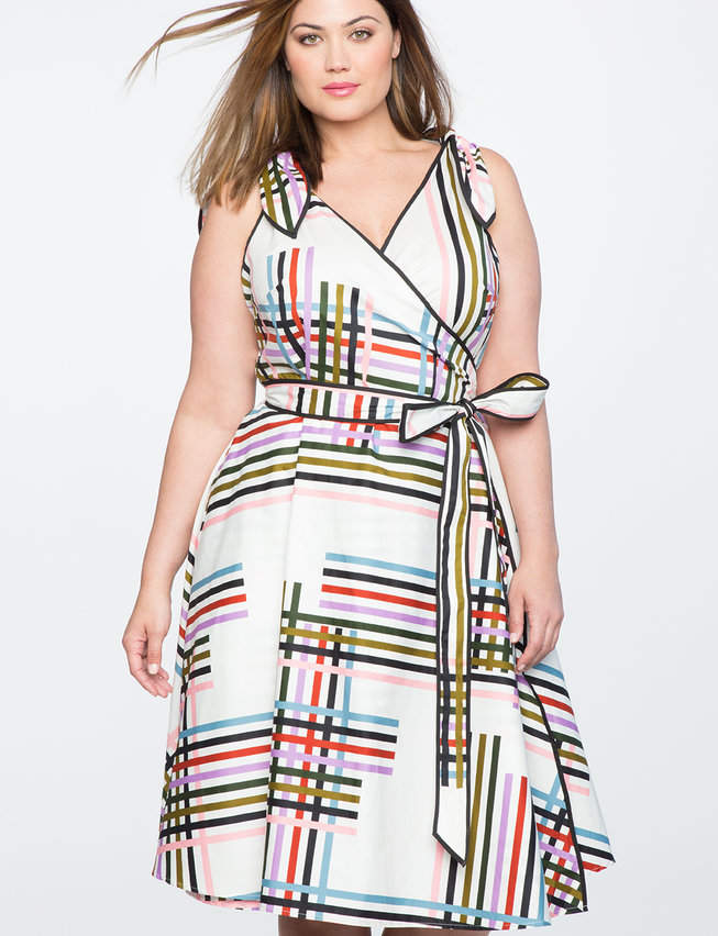 Plus Size Tie Shoulder Wrap Dress with Piping