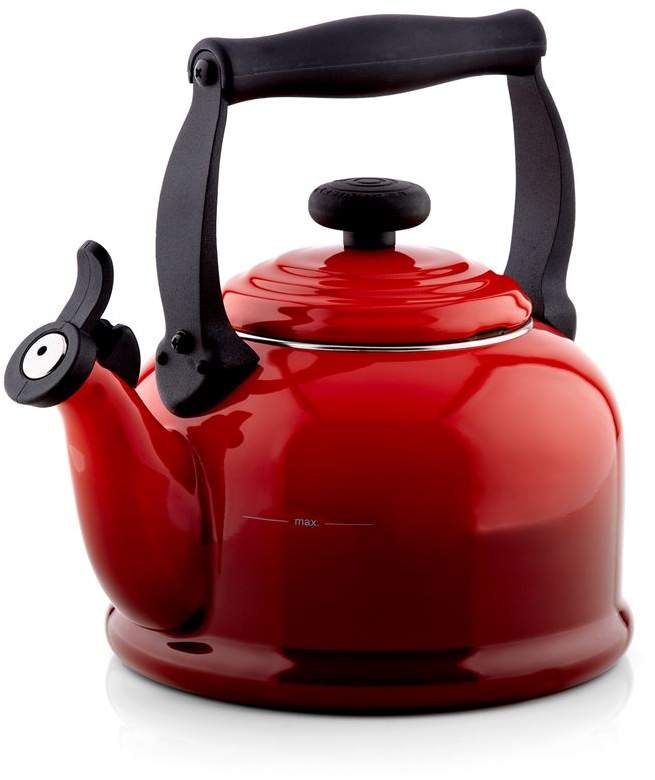 Cerise Traditional Kettle
