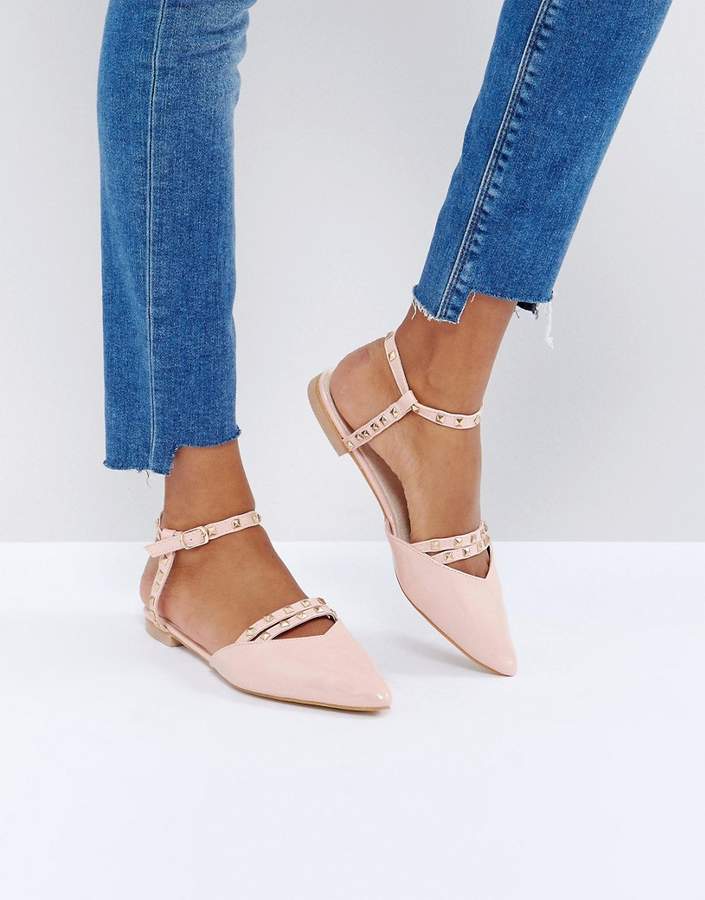 Cut Out Point Flat Shoes