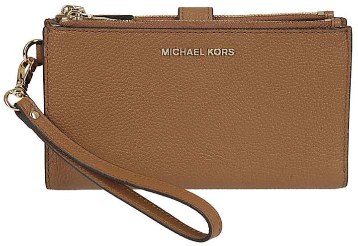 Michael Kors Adele Clutch - CUOIO - STYLE
