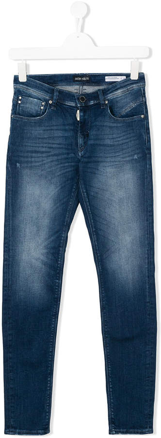 regular jeans