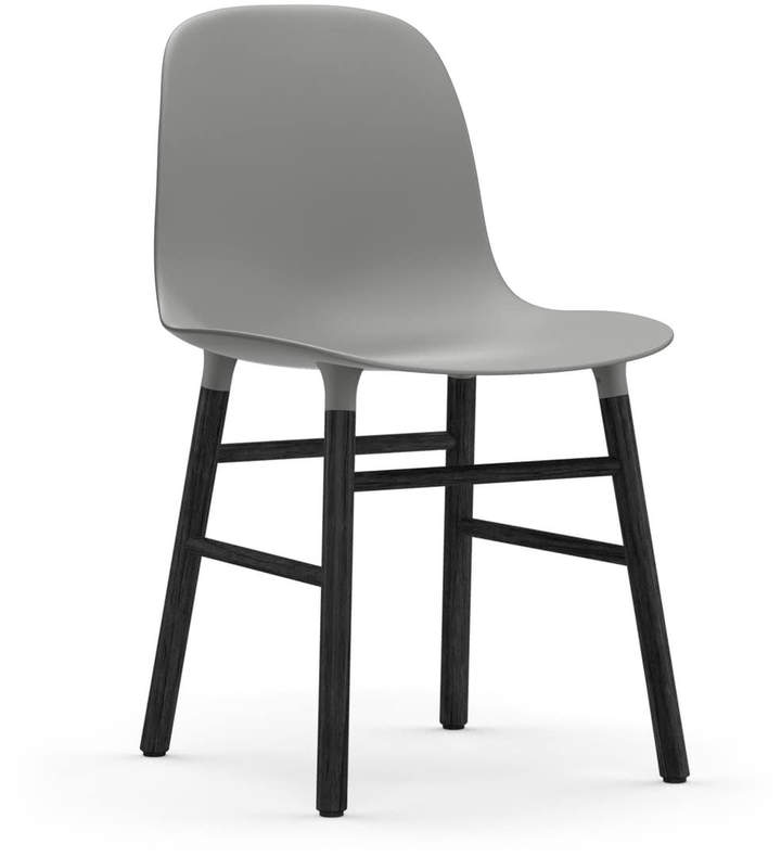 Normann Copenhagen - Form Stuhl, Gestell Eiche schwarz / Grau
