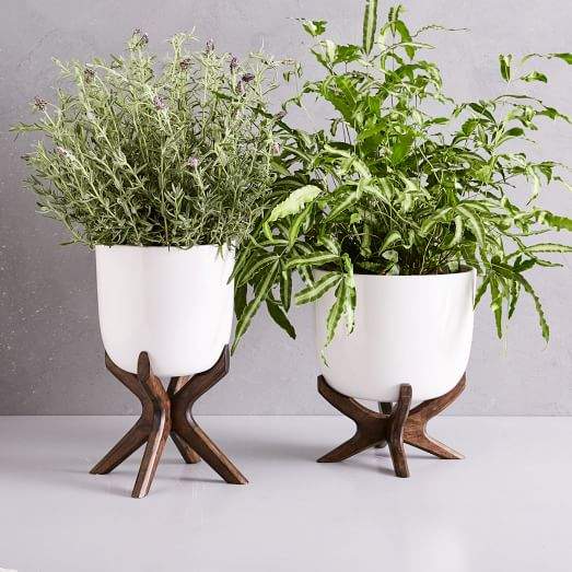 Wright Standing Planters