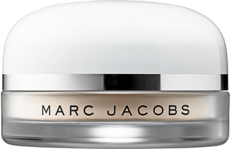 Marc Jacobs Beauty - Finish-Line Perfecting Coconut Setting Powder Marc Jacobs Beauty - Finish-Line Perfecting Coconut Setting Powder