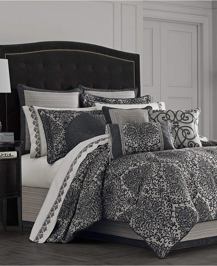 Raffaella Graphite 4-Pc. King Comforter Set Bedding