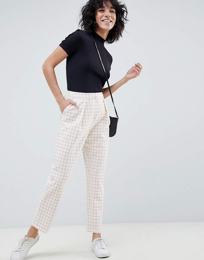 Tailored – Karottenhose mit farbigen Gitterkaros