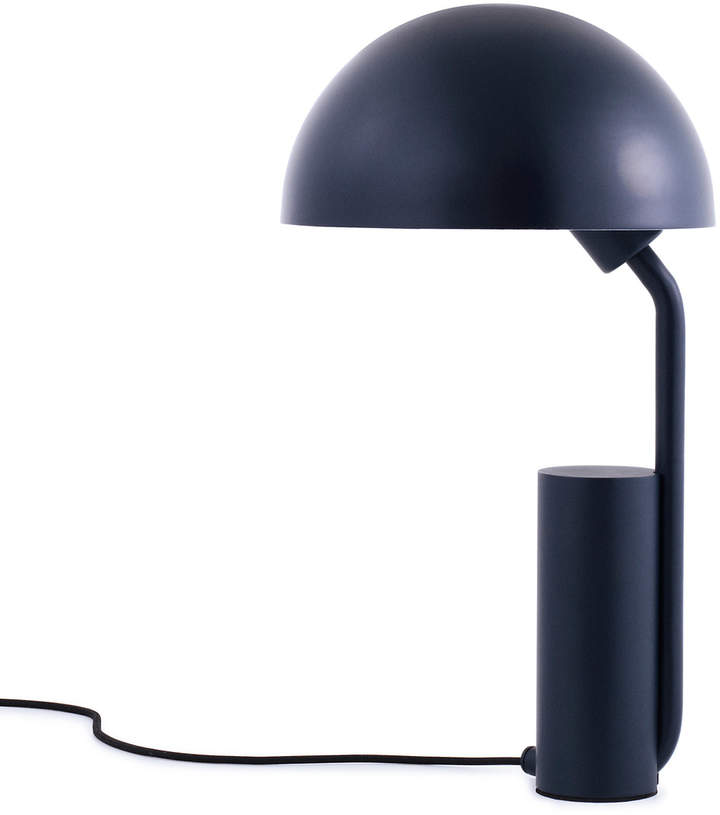 Normann Copenhagen - Cap Tischleuchte, Dunkelblau