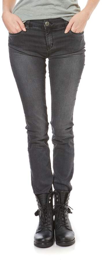 Jeans mit Slimcut - grau