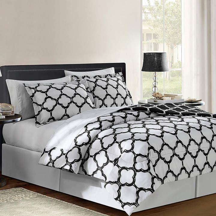 VCNY Galaxy 8-pc. Bedding Set with Sheets