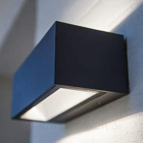 Nomra - zweiseitig leuchtende LED-Außenwandlampe