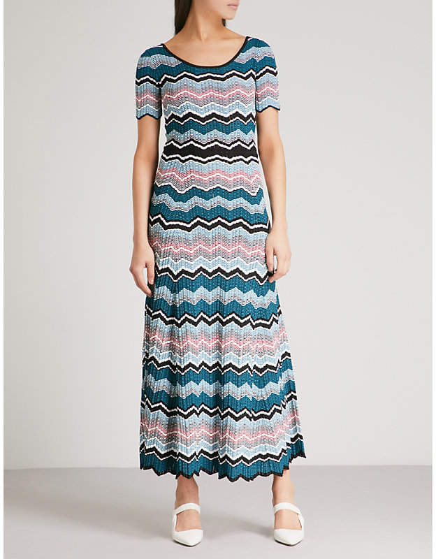 Zigzag maxi knitted dress