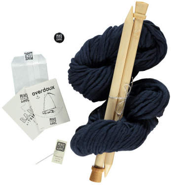 Peace and Wool Navy Blue Overdoux DIY Knitting Kit