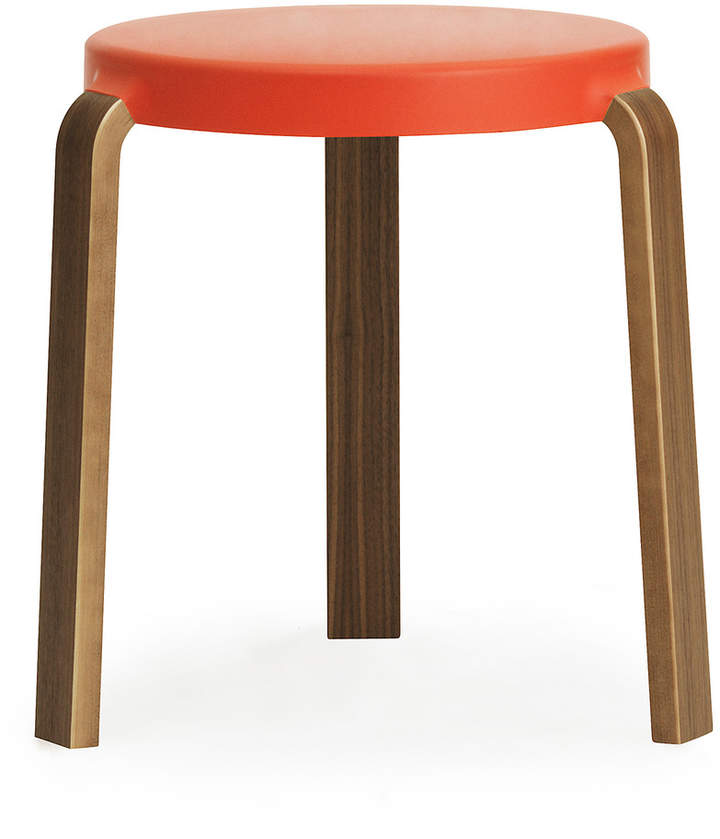 Normann Copenhagen - Tap Hocker, Nussbaum / spicy Orange
