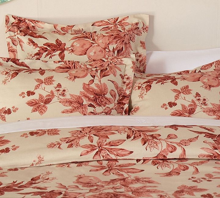 25 Percent Off Bedding and Bath Items at Pottery Barn White Sale