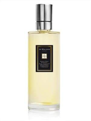 English Pear & Freesia Scent Surround Room Spray/5.9 oz.