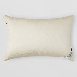 Snowdon Medium Standard Down Pillow