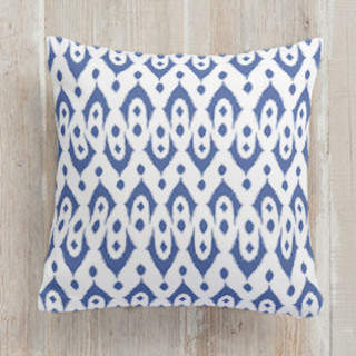 Dotted Ikat Self-Launch Square Pillows