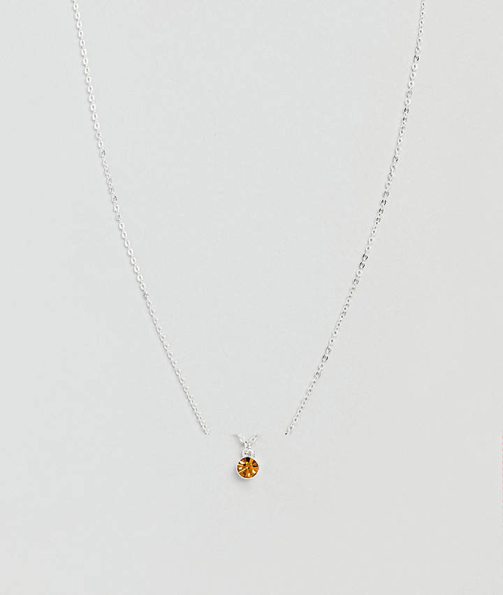 – Halskette mit Schmucksteinanhänger