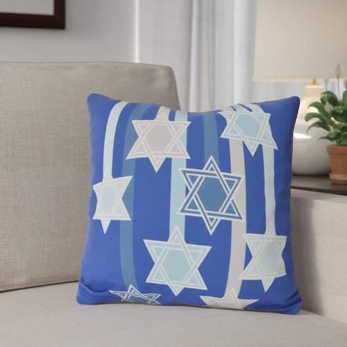 The Holiday Aisle Shooting Stars Geometric Print Outdoor Throw Pillow