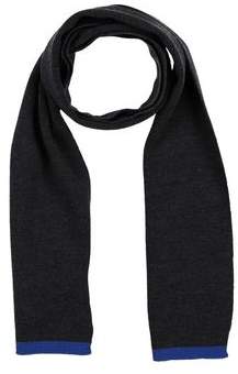 Oblong scarf