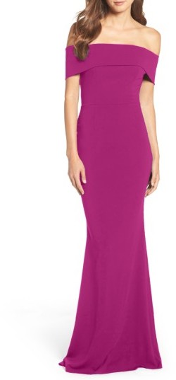 Legacy Crepe Body-Con Gown