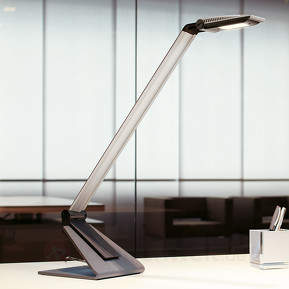 Moderne LED-Schreibtischleuchte Solaris