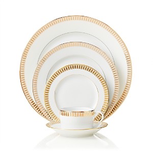 Plumes Bread & Butter Plate