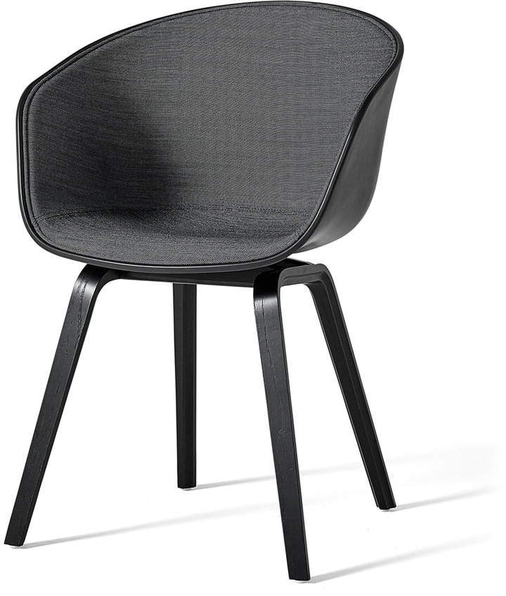 Hay - About A Chair AAC 22, Holz-Vierbeingestell (Eiche Schwarz gebeizt), Sitzschale Schwarz / Innenpolsterung Surface 190 dunkelgrau, Filzgleiter