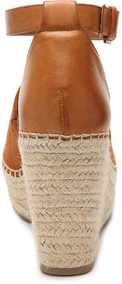 jaylen steve madden wedge